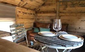 Une Maison A La Campagne